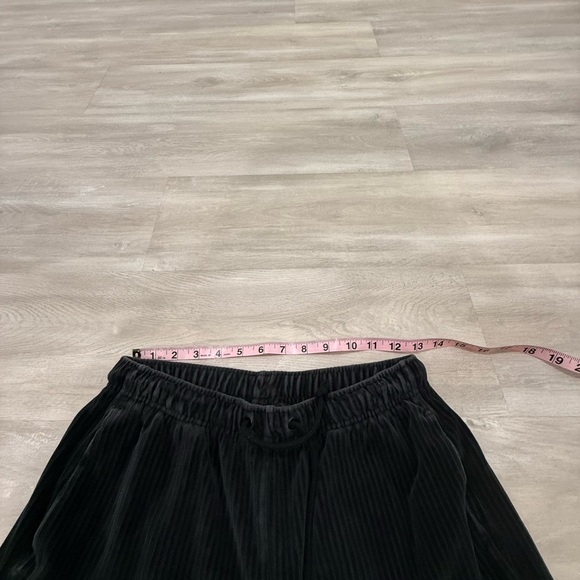 Nike Set of Sportswear Velour Half Zip Pullover and Wide Leg Pants Set Small - Picture 10 of 10